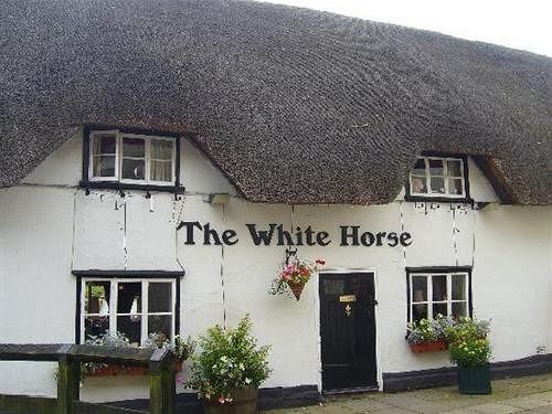 White Horse Inn Andover Buitenkant foto